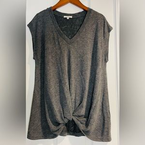 Pleione Womens Large Charcoal Gray V-neck Twist Hem Short Sleeve Medium Size Top